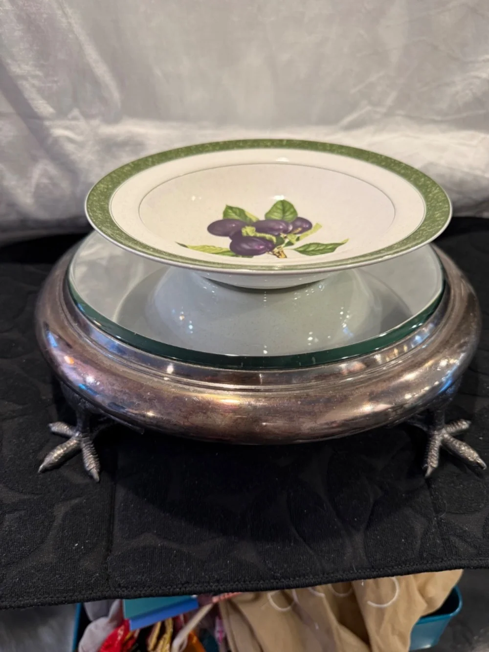 Vintage service for  4 fruit delight collection by Christopher Stuart Y2225